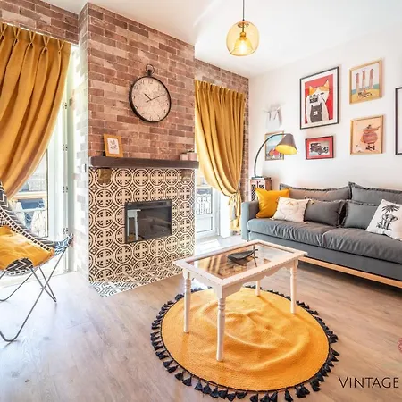 7 Styles By Raspberry Cascade * Faro