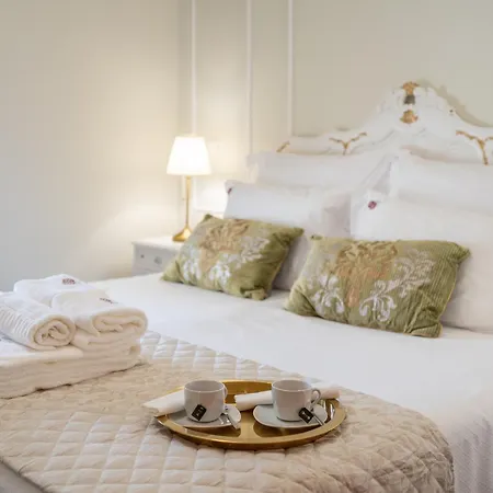Apartment 7 Styles By Raspberry Cascade Faro