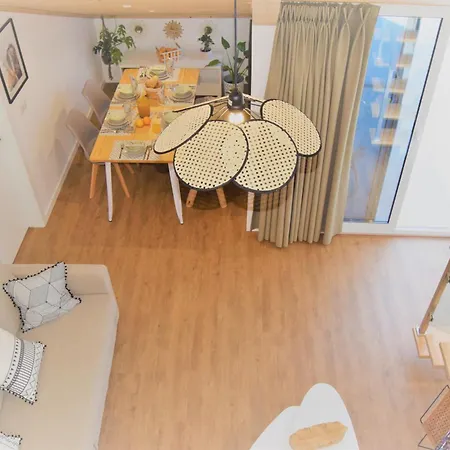 7 Styles By Raspberry Cascade Apartment Faro