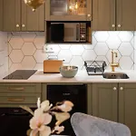 7 Styles By Raspberry Cascade * Faro