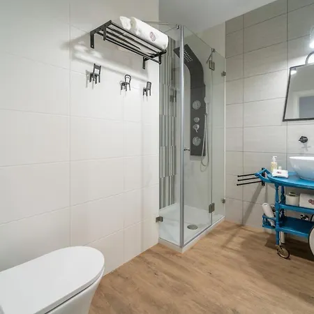 Apartament 7 Styles By Raspberry Cascade Dystrykt Faro