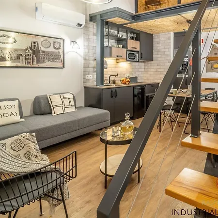 7 Styles By Raspberry Cascade * 파로