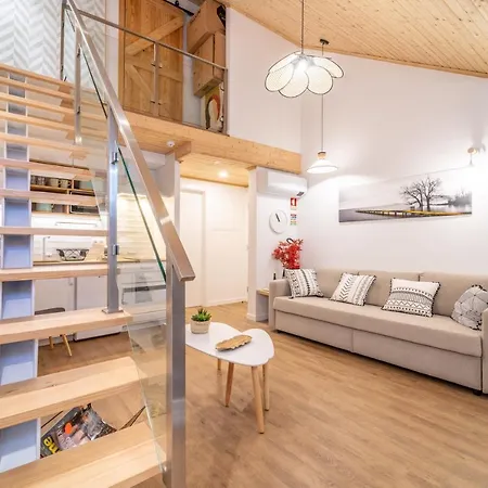 7 Styles By Raspberry Cascade 아파트