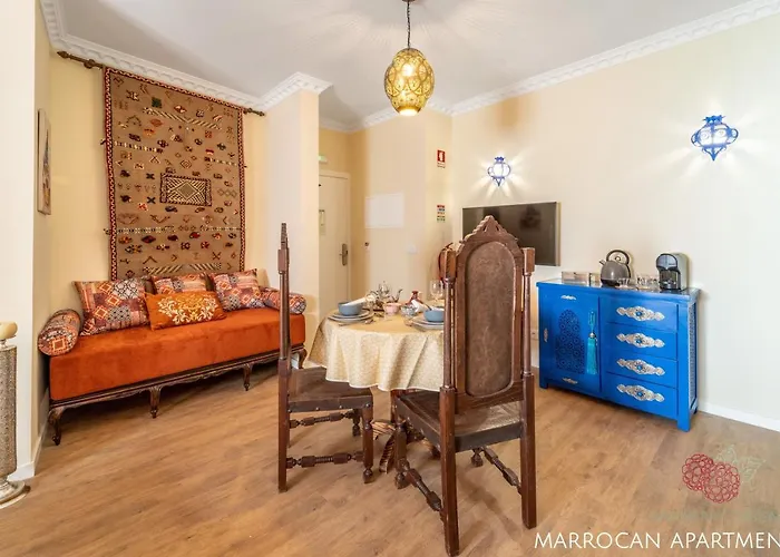 7 Styles By Raspberry Cascade Apartment *