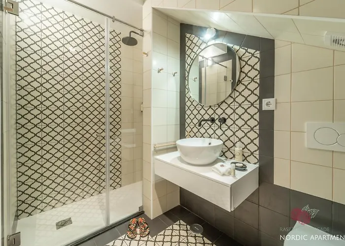 Apartment 7 Styles By Raspberry Cascade *