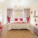 7 Styles By Raspberry Cascade Appartement