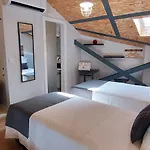 Apartment 7 Styles By Raspberry Cascade *